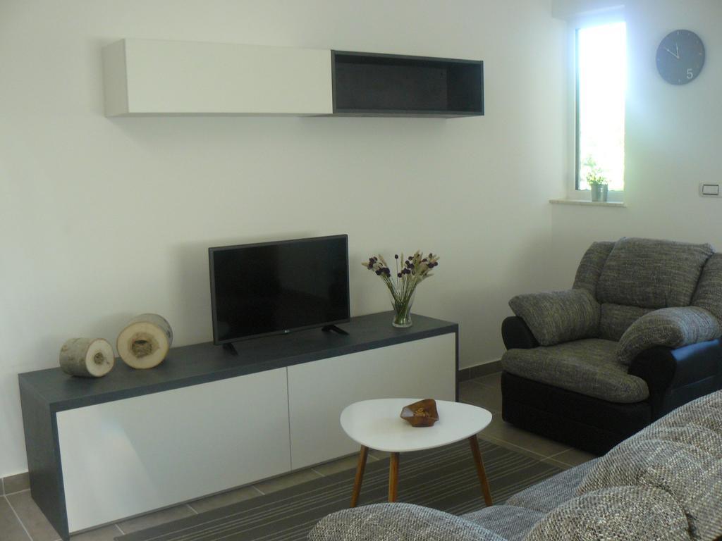 My Nest Accommodation Privlaka  Luaran gambar