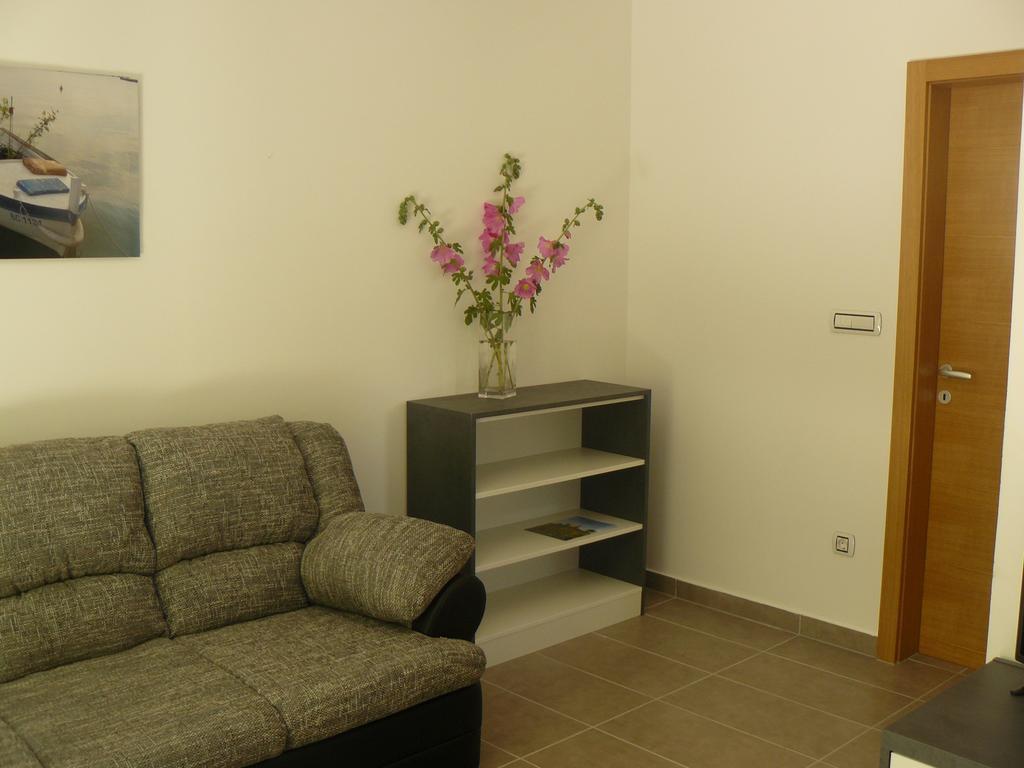 My Nest Accommodation Privlaka  Luaran gambar
